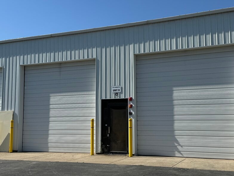Primary Photo Of 1203 Badger St, Yorkville Warehouse For Lease