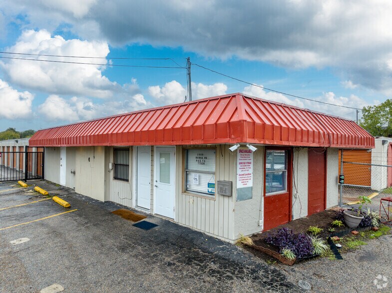 Primary Photo Of 1009 Burke Rd, Pasadena Self Storage For Sale