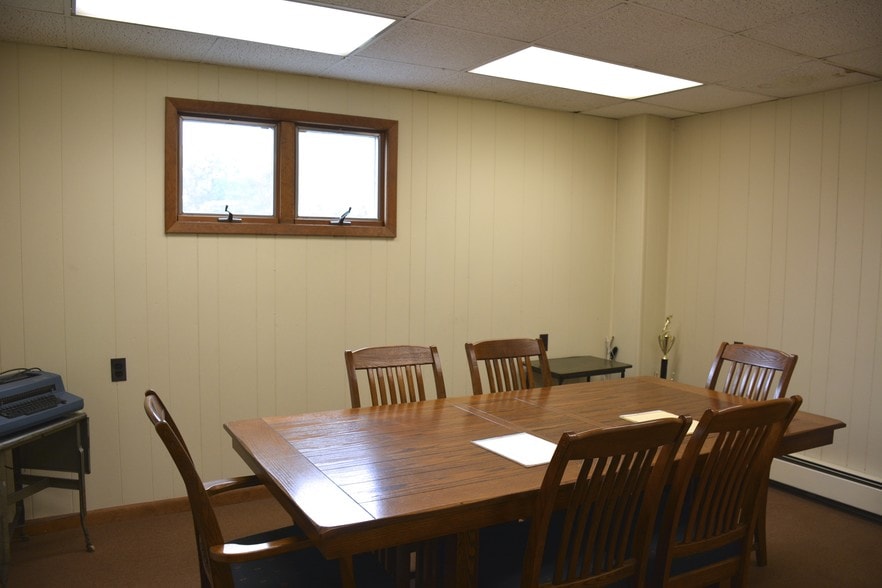 More Photos Of 63 Railroad Ave, Wallkill Warehouse For Lease