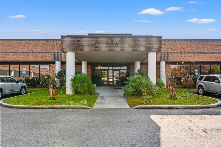 More Photos Of 8733/8739 Hwy 17 Bypass N Byp, Myrtle Beach Office For Sale