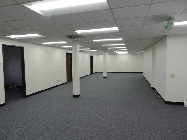 More Photos Of 1401 N Tustin Ave, Santa Ana Medical For Lease