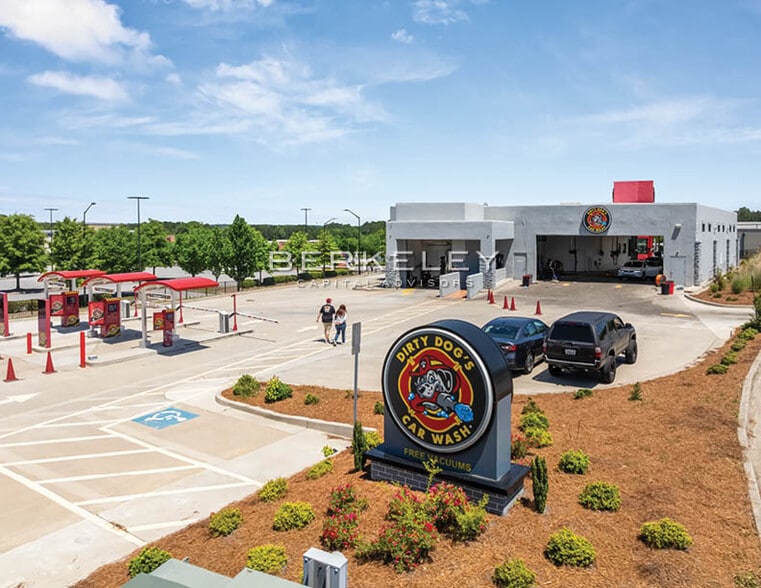 More Photos Of 1585 Crater Lake Dr, Kennesaw Carwash For Sale