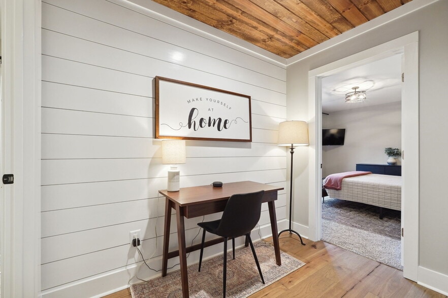 More Photos Of 1300 Preacher Campbell Rd, Clarkesville Multifamily For Sale