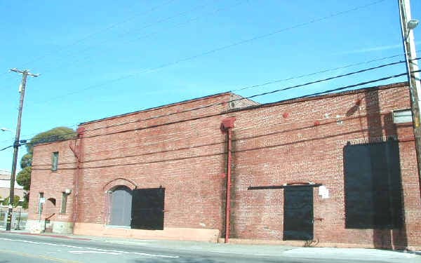 More Photos Of 2865 7th St, Berkeley Warehouse For Lease
