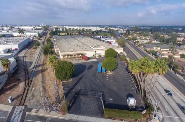 More Photos Of 12910 Mulberry Dr, Whittier Distribution For Lease