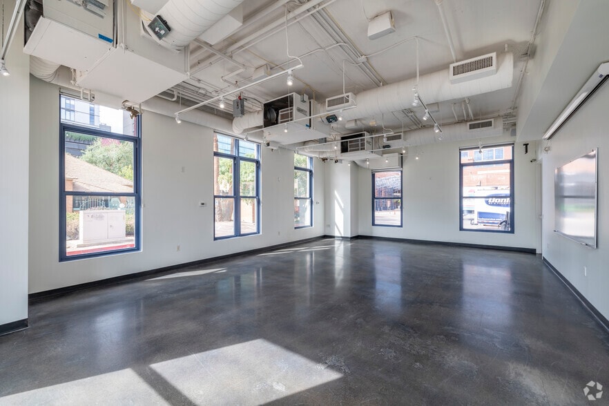 More Photos Of 21 E 6th St, Tempe Loft Creative Space For Sale