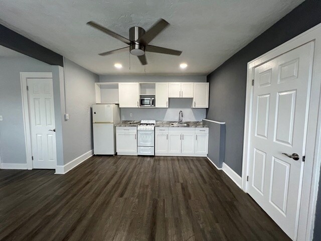 More Photos Of 329 N K St, Lake Worth Apartments For Sale