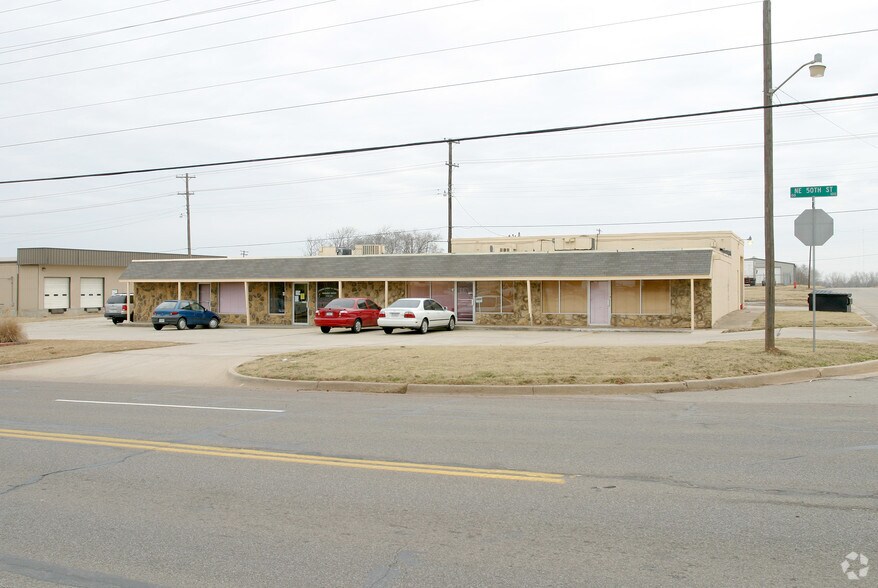 More Photos Of 45 NE 50th St, Oklahoma City Storefront Retail Office For Lease