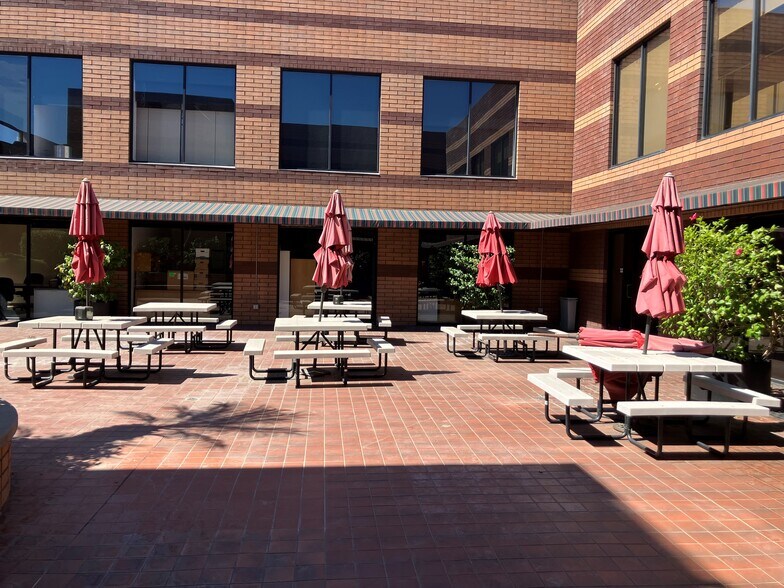 More Photos Of 115 N 1st St, Burbank Medical For Lease