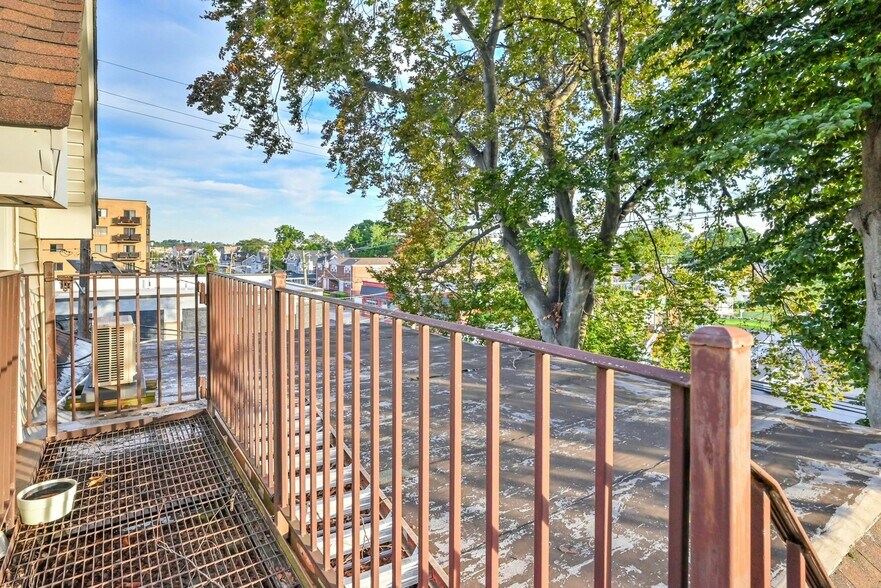 More Photos Of 200 Passaic St, Hackensack Office For Sale