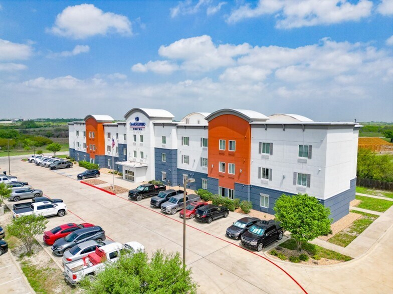 Primary Photo Of 304 Business Park Dr, Kenedy Hotel For Sale
