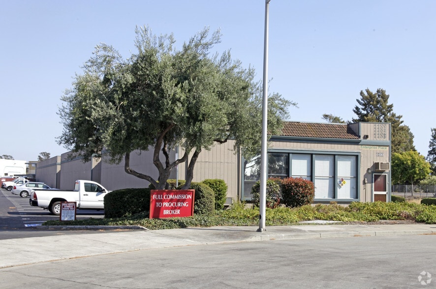More Photos Of 4400-4408 Enterprise Pl, Fremont Manufacturing For Lease