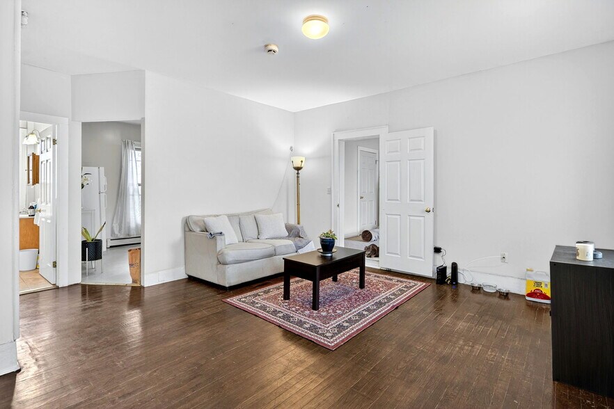 More Photos Of 204 W Spencer St, Ithaca Apartments For Sale