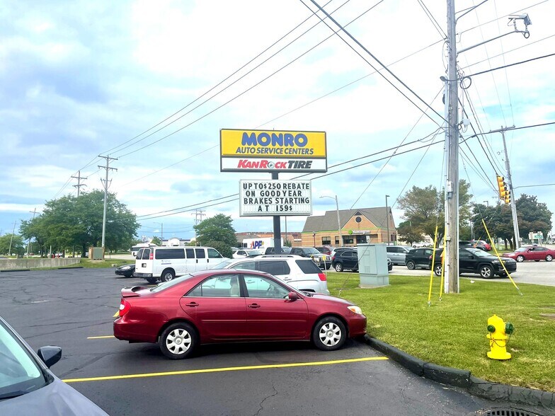 More Photos Of 5010 Miller Rd, Flint General Retail For Sale