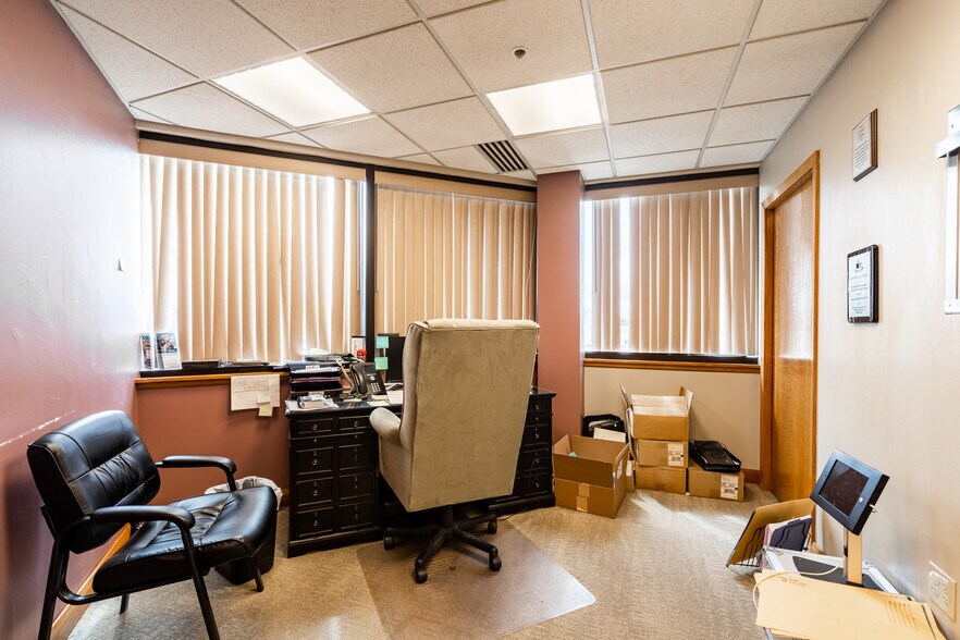 More Photos Of 1055 N 300 W, Provo Medical For Sale