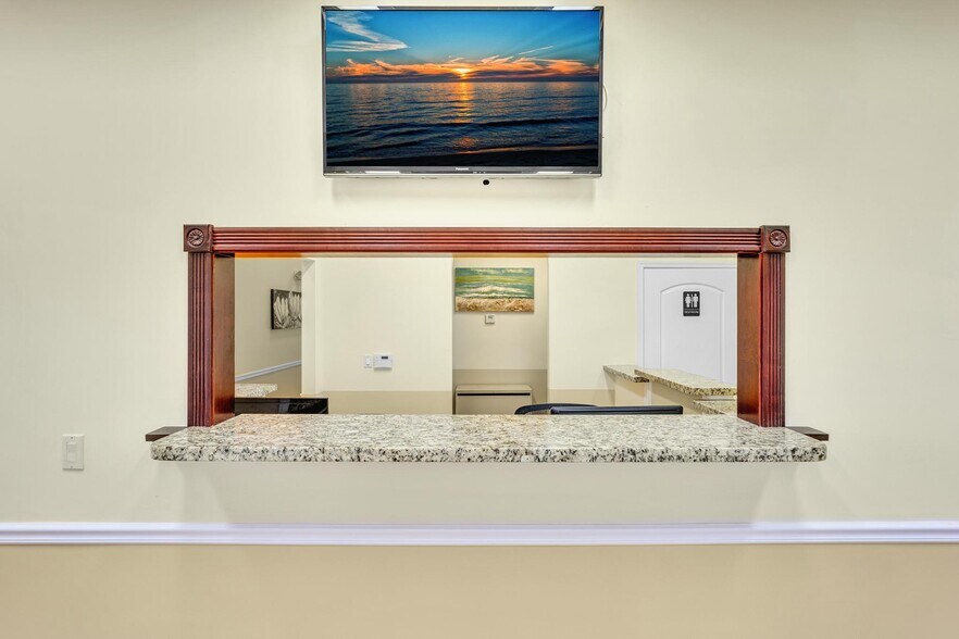 More Photos Of 5341 W Atlantic Ave, Delray Beach Medical For Sale