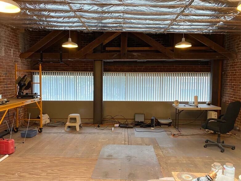 More Photos Of 1475 Bush St, San Francisco Storefront Retail Office For Sale