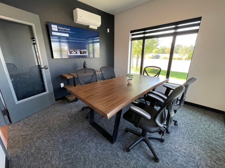 More Photos Of 1551 S Deer Heights Rd, Spokane Warehouse For Sale