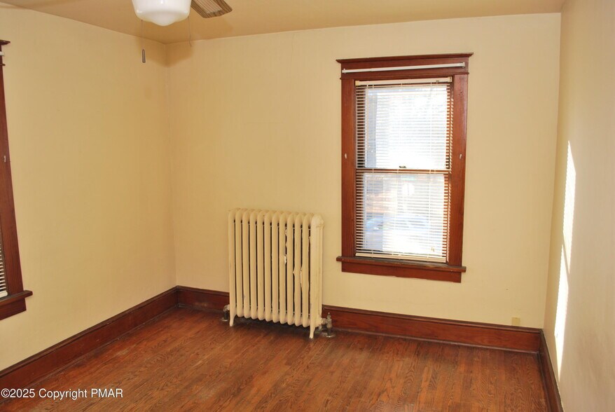 More Photos Of 630 N Courtland St, East Stroudsburg Multifamily For Sale