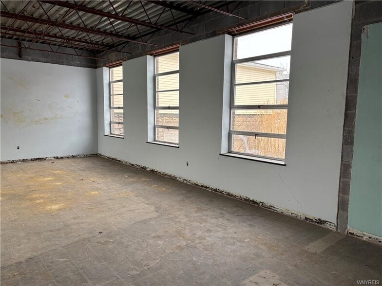 More Photos Of 116 Broad St, Tonawanda Religious Facility For Sale