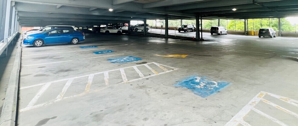 More Photos Of 1 Hospital Dr, Asheville Medical For Lease