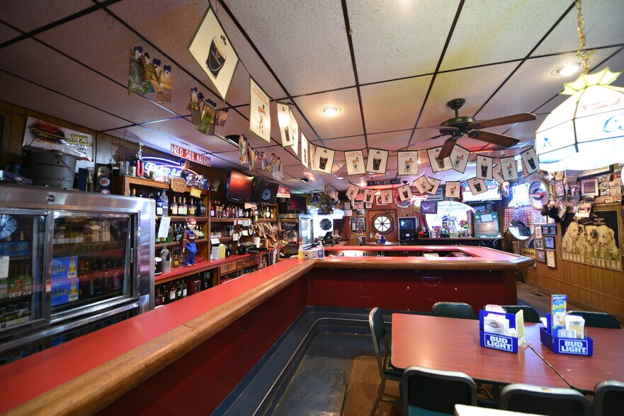 More Photos Of 1600 Hamilton Ave, Hamilton Storefront Retail Residential For Sale