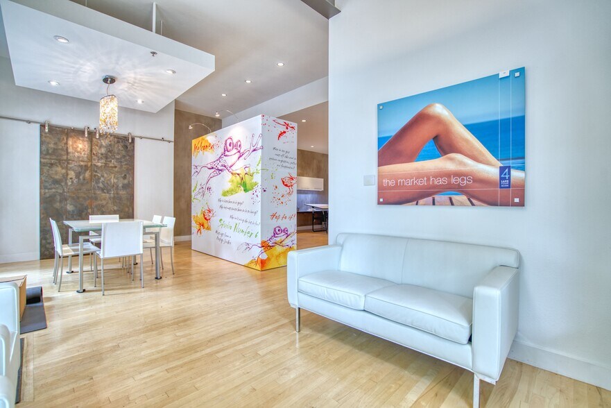 More Photos Of 1114 Neon Forest Cir, Longmont Storefront Retail Residential For Sale