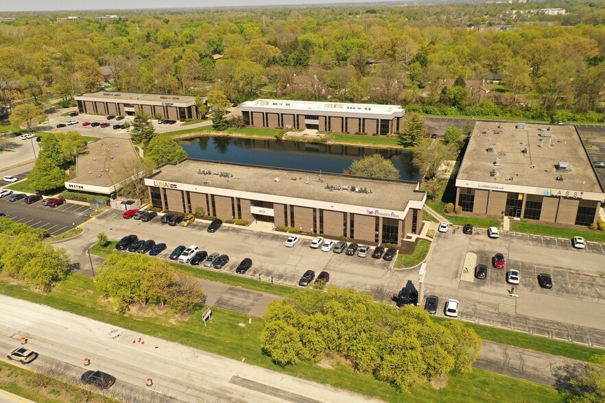 Primary Photo Of 8935 N Meridian St, Indianapolis Coworking Space