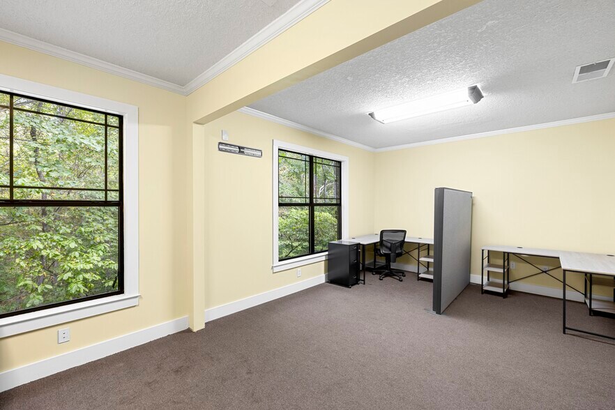 More Photos Of 5991 Parkway North Blvd, Cumming Office For Lease