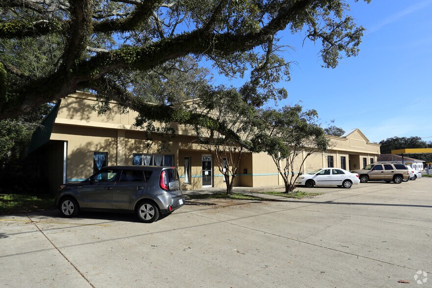 More Photos Of 2030 Pass Rd, Biloxi Office For Sale