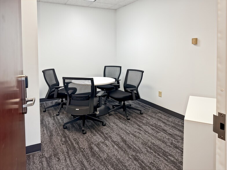More Photos Of 301 N Elm St, Greensboro Coworking Space