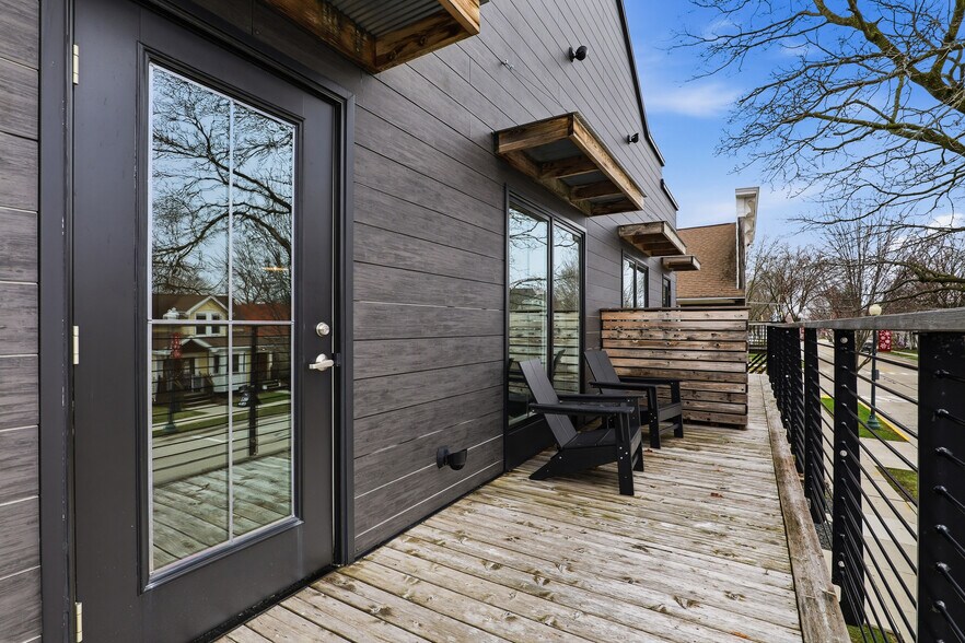 More Photos Of 171 E Rhine St, Elkhart Lake Apartments For Sale