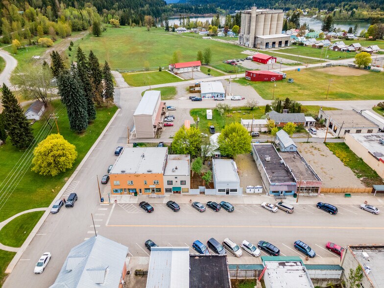 More Photos Of 218 5th Ave, Metaline Falls Storefront Retail Residential For Sale