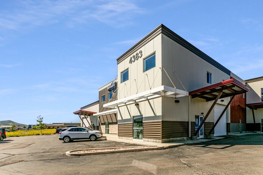 More Photos Of 4383 Forestdale Dr, Park City Warehouse For Lease