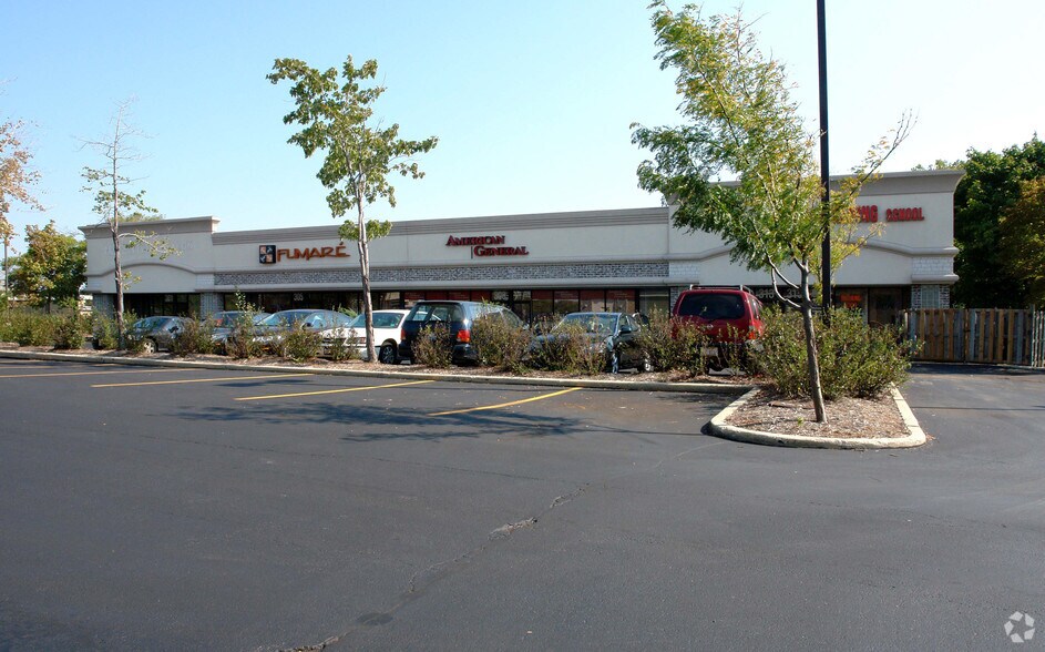 More Photos Of 301-373 W Golf Rd, Schaumburg Unknown For Lease