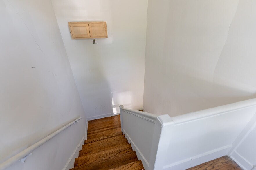 More Photos Of 170 N Hollywood St, Memphis Apartments For Sale