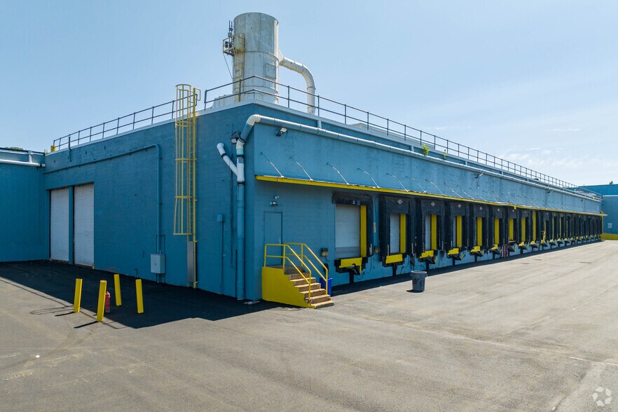 Primary Photo Of 1220 Oak Hill Rd, Mountain Top Manufacturing For Lease