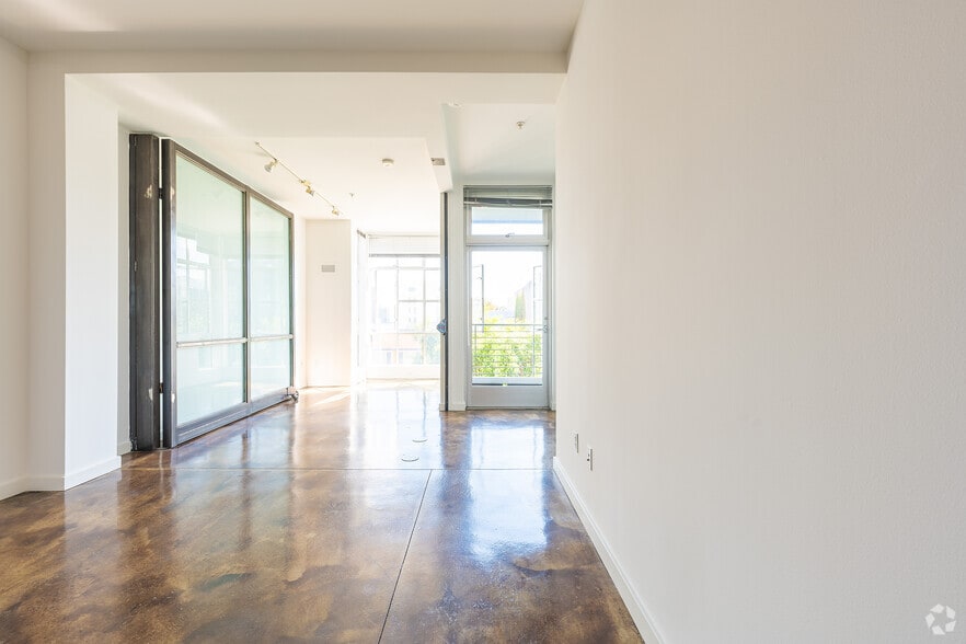 More Photos Of 1168 Folsom St, San Francisco Apartments For Lease