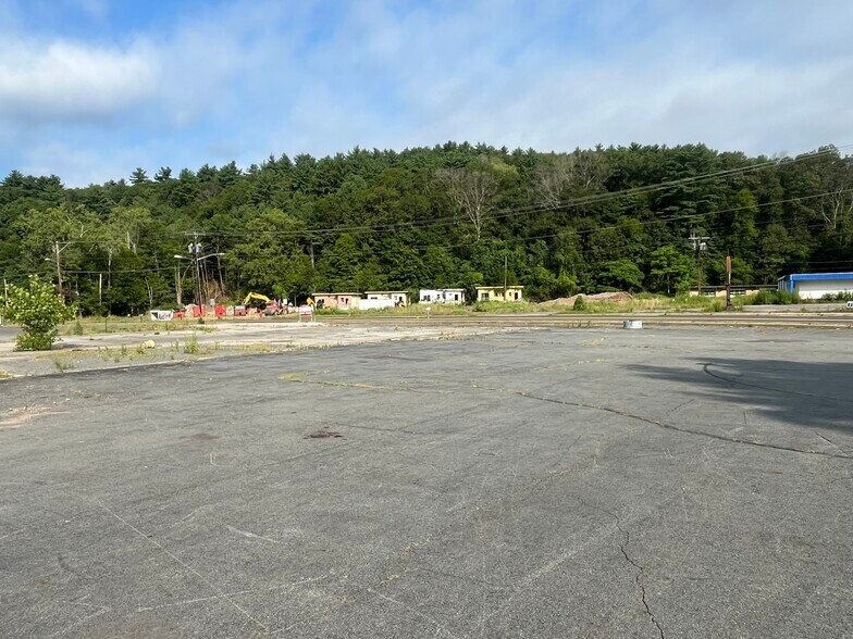 More Photos Of 188 S Main St, Ellenville General Retail For Sale