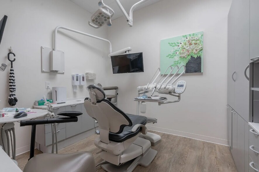 More Photos Of 931 Lower Fayetteville Rd, Newnan Medical For Lease