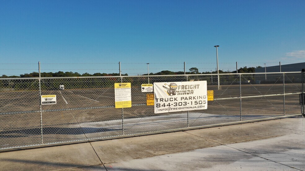 More Photos Of 10614 Yeager rd, Jacksonville Land For Lease