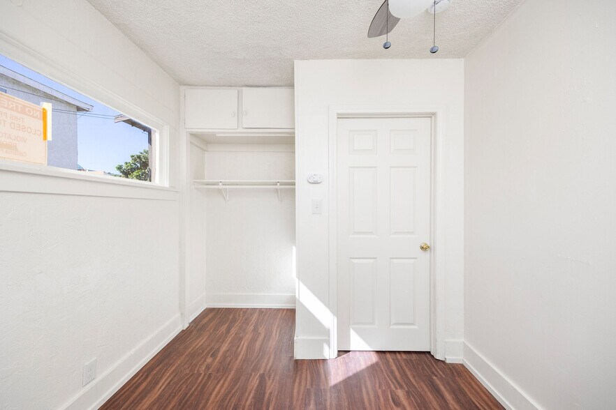 More Photos Of 817 E New York St, Long Beach Multifamily For Sale