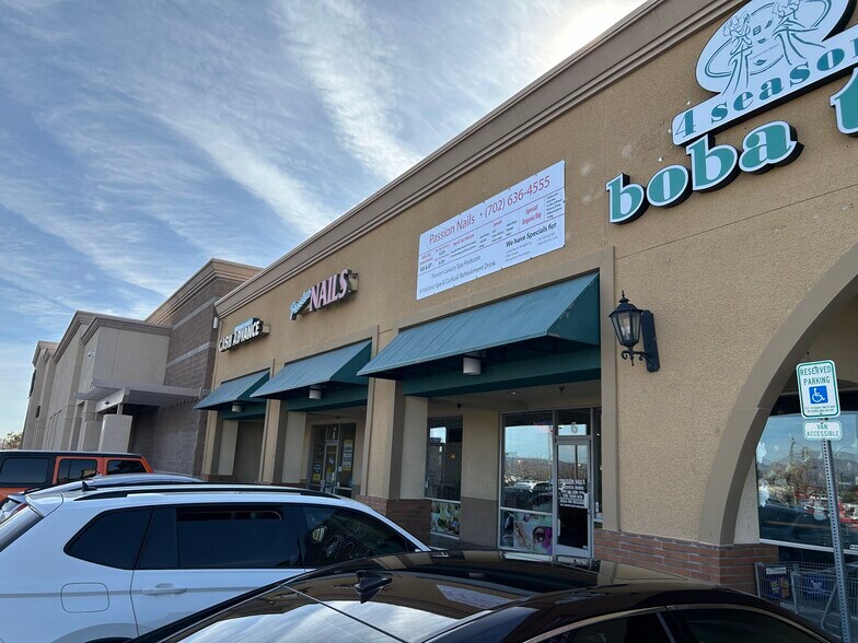 More Photos Of 3073 W Craig Rd, North Las Vegas Freestanding For Lease