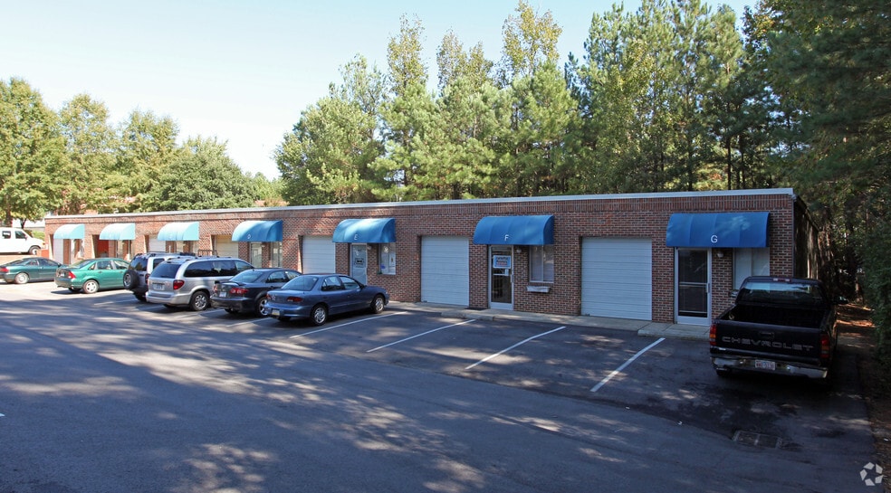 More Photos Of 110 Woodwinds Industrial Ct, Cary Flex For Lease