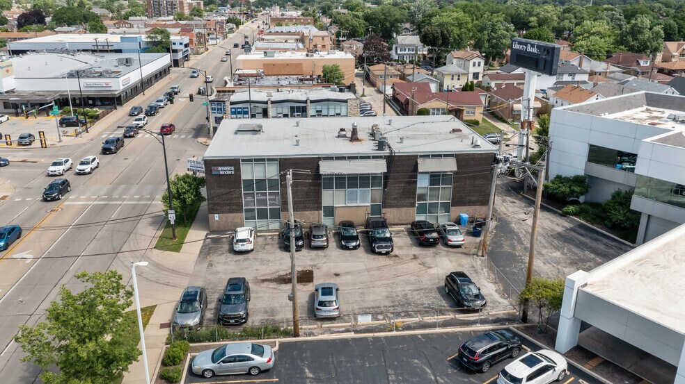 More Photos Of 5151 N Harlem Ave, Chicago Medical For Sale