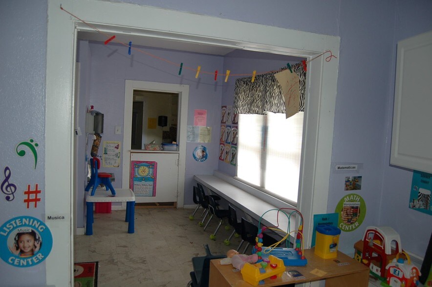 More Photos Of 4918 Broadway Ave, Haltom City Schools For Sale