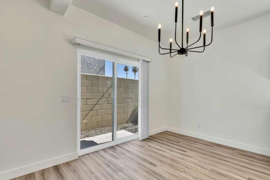 More Photos Of 33912 Whispering Palms Trail, Cathedral City Apartments For Sale