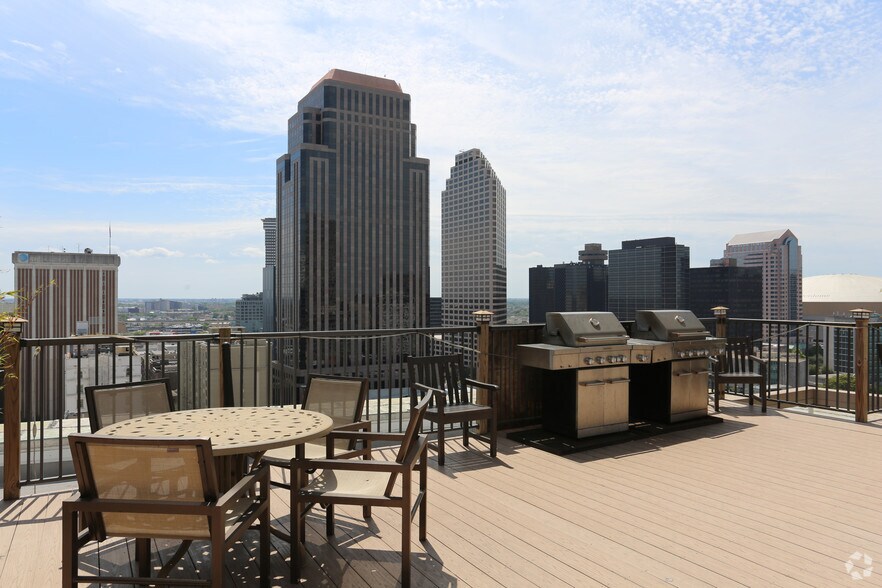 More Photos Of 837 Gravier St, New Orleans Apartments For Lease