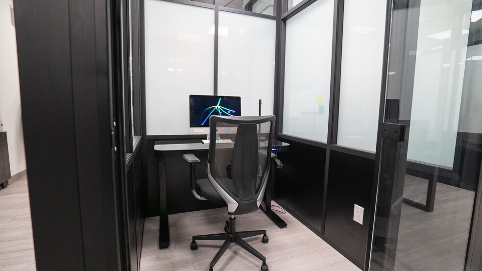 More Photos Of 6031 Andrews Way SW, Edmonton Coworking Space