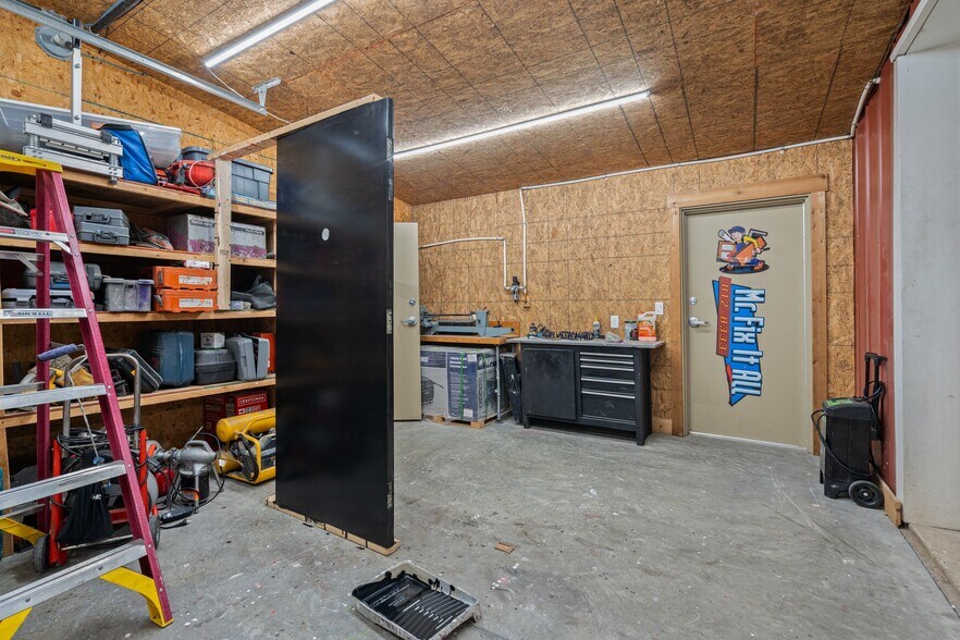 More Photos Of 201 Graves Rd, Goodlettsville Office For Sale